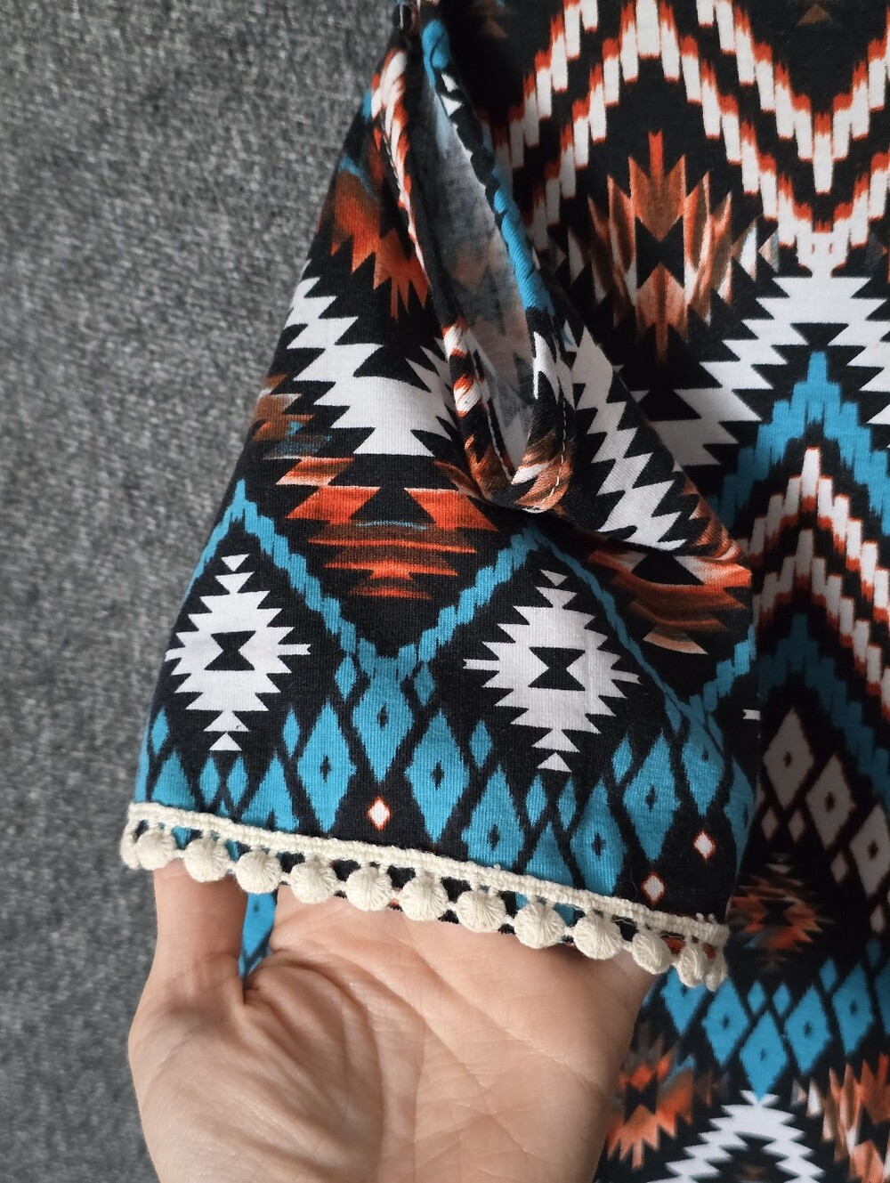 Krush Western Pattern Top - Size Large - Picture 3 of 4